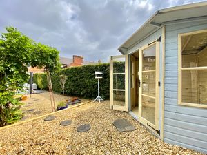 Summerhouse - click for photo gallery
